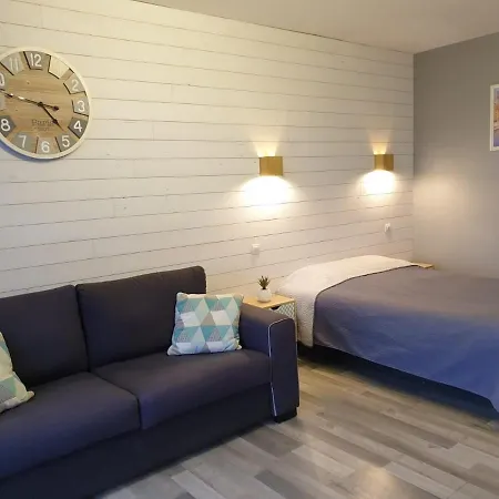 T1 Camille Et Anthony Avec Parking Apartment *